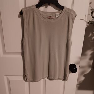 Tommy Bahama Sleeveless Knit Top. Taupe. Medium.
